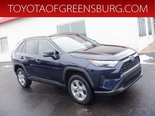 2022 Toyota RAV4 Hybrid XLE