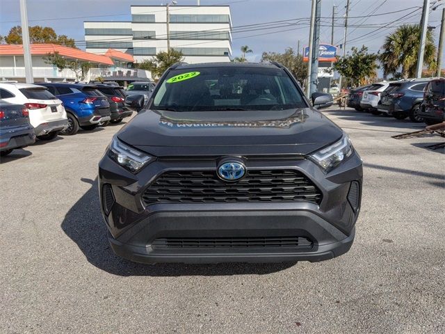 2022 Toyota RAV4 Hybrid XLE