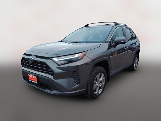 2022 Toyota RAV4 Hybrid XLE