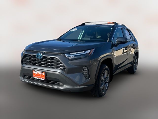 2022 Toyota RAV4 Hybrid XLE