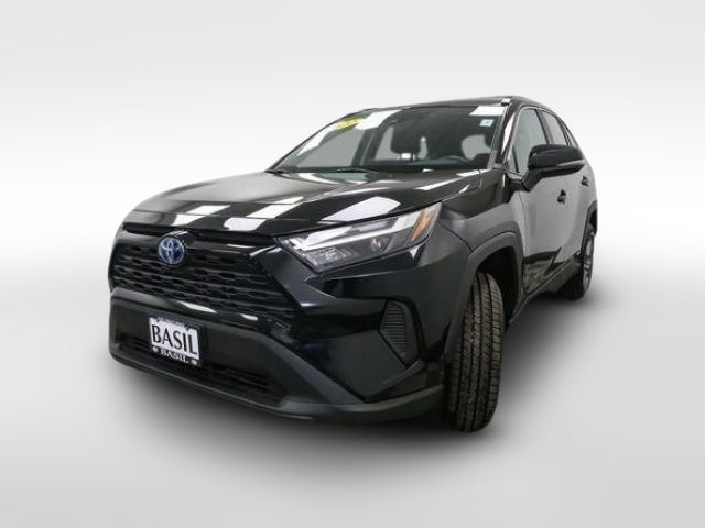 2022 Toyota RAV4 Hybrid XLE