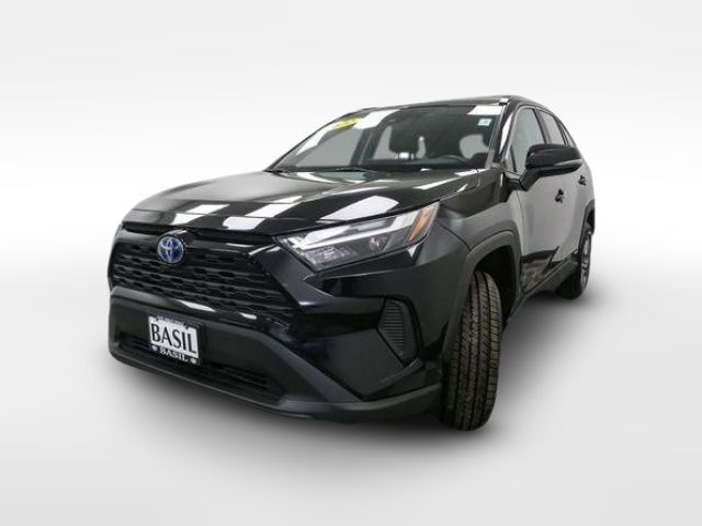 2022 Toyota RAV4 Hybrid XLE