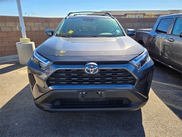 2022 Toyota RAV4 Hybrid XLE