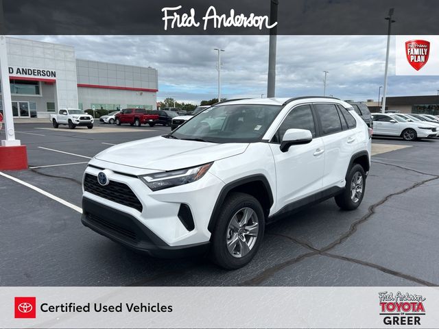 2022 Toyota RAV4 Hybrid XLE