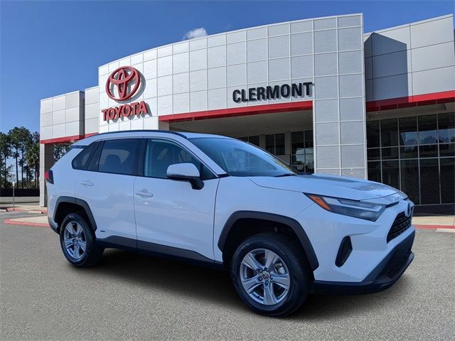 2022 Toyota RAV4 Hybrid XLE