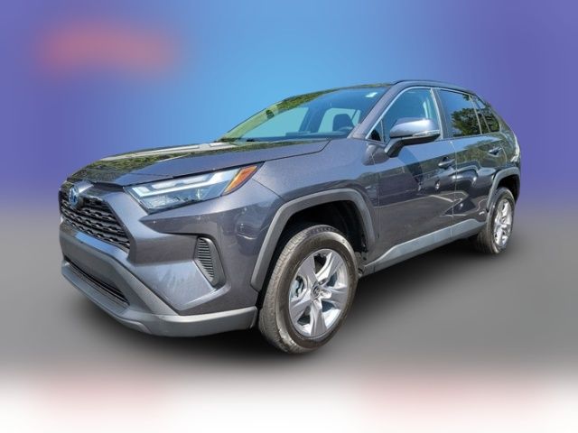 2022 Toyota RAV4 Hybrid XLE