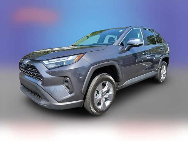 2022 Toyota RAV4 Hybrid XLE