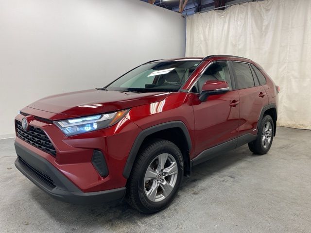 2022 Toyota RAV4 Hybrid XLE