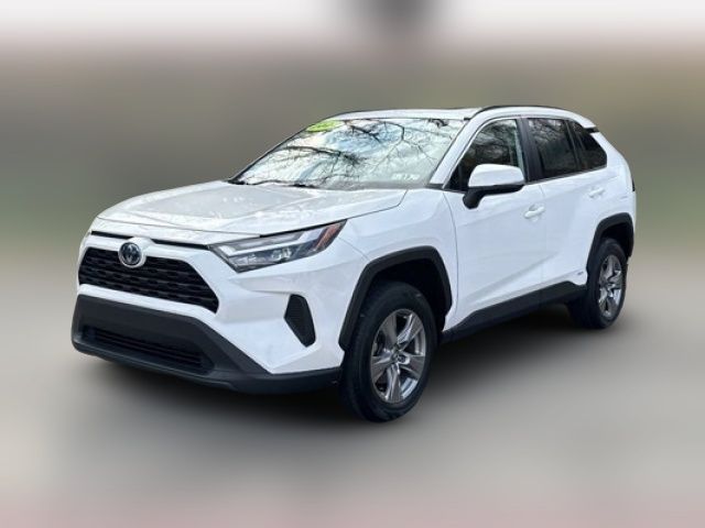 2022 Toyota RAV4 Hybrid XLE