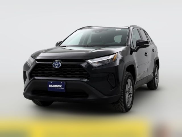 2022 Toyota RAV4 Hybrid XLE