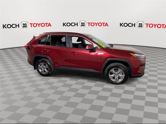 2022 Toyota RAV4 Hybrid XLE