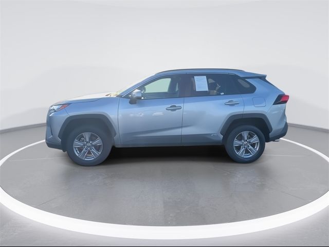 2022 Toyota RAV4 Hybrid XLE