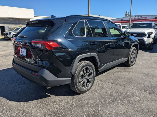 2022 Toyota RAV4 Hybrid XLE Premium