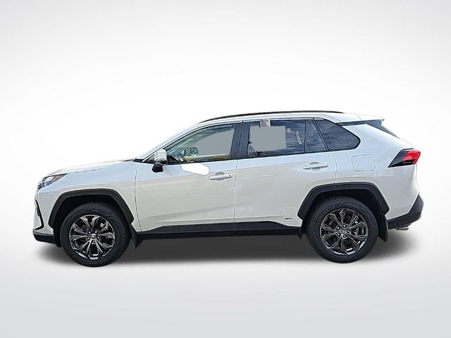 2022 Toyota RAV4 Hybrid XLE Premium