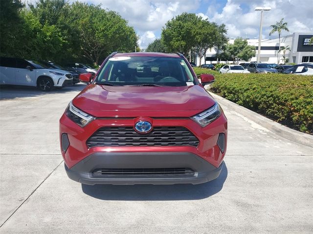 2022 Toyota RAV4 Hybrid XLE