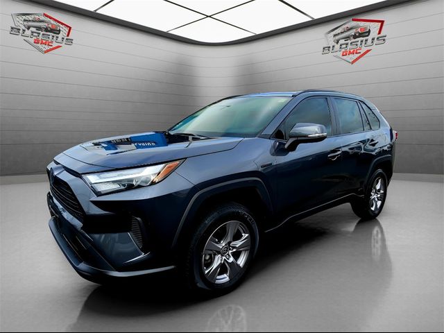 2022 Toyota RAV4 Hybrid XLE