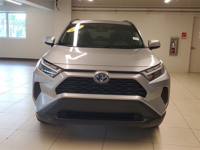 2022 Toyota RAV4 Hybrid XLE