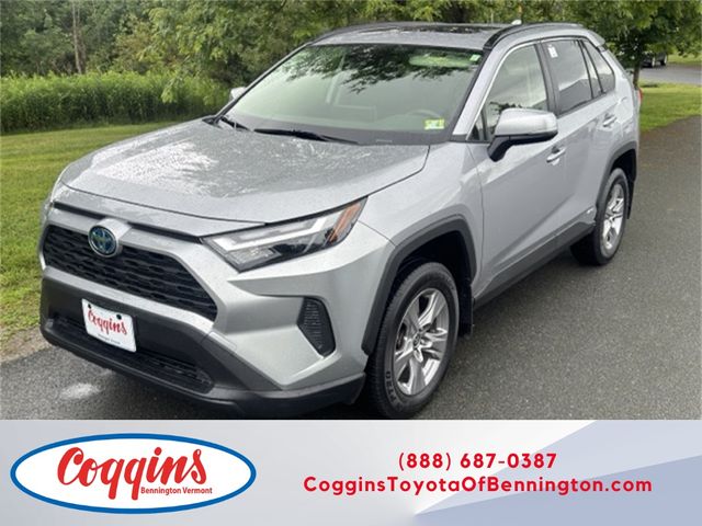 2022 Toyota RAV4 Hybrid XLE