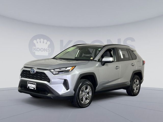 2022 Toyota RAV4 Hybrid XLE