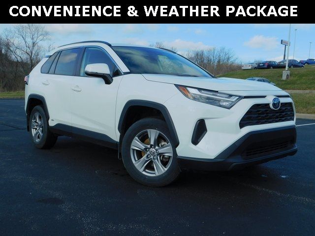 2022 Toyota RAV4 Hybrid XLE