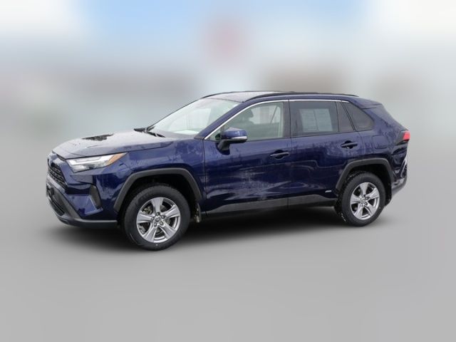 2022 Toyota RAV4 Hybrid XLE