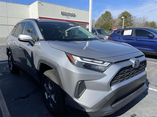 2022 Toyota RAV4 Hybrid XLE