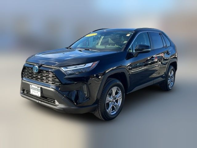 2022 Toyota RAV4 Hybrid XLE