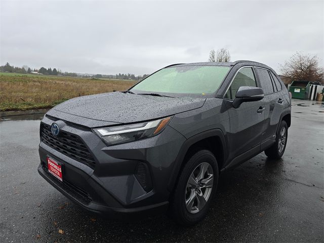 2022 Toyota RAV4 Hybrid XLE