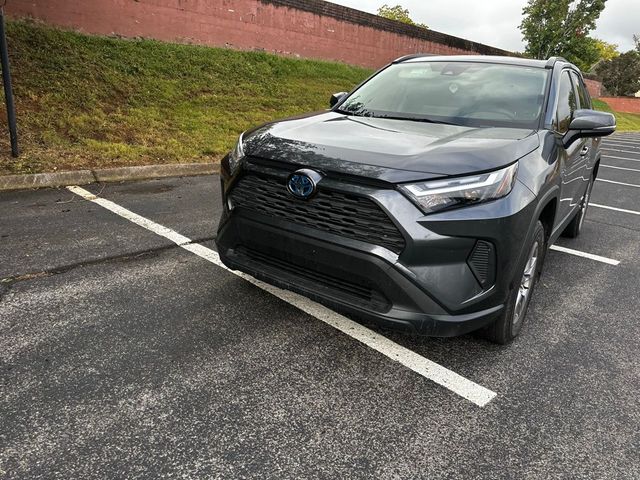 2022 Toyota RAV4 Hybrid XLE