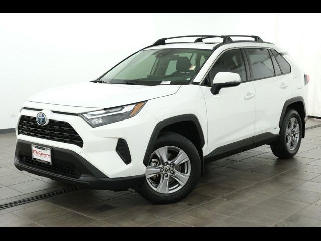 2022 Toyota RAV4 Hybrid XLE