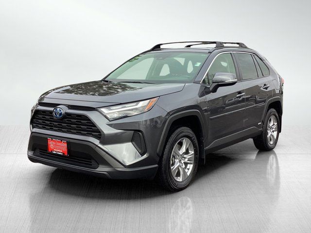 2022 Toyota RAV4 Hybrid XLE