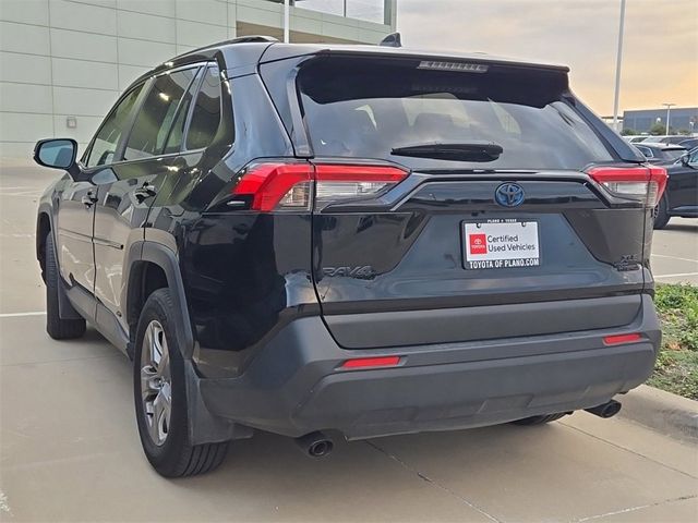 2022 Toyota RAV4 Hybrid XLE