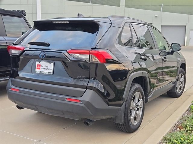 2022 Toyota RAV4 Hybrid XLE