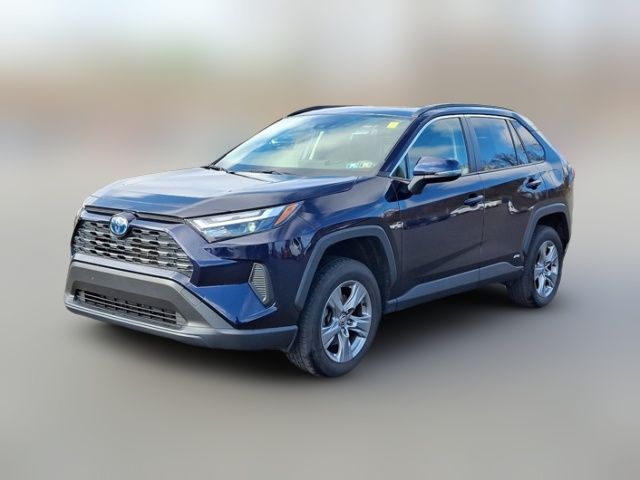 2022 Toyota RAV4 Hybrid XLE