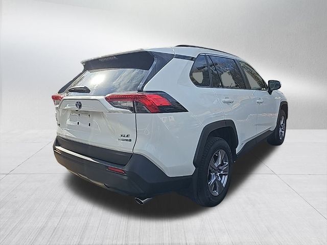 2022 Toyota RAV4 Hybrid XLE