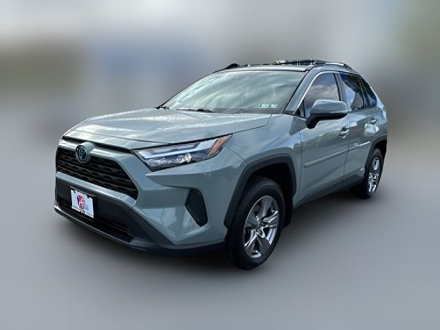 2022 Toyota RAV4 Hybrid XLE
