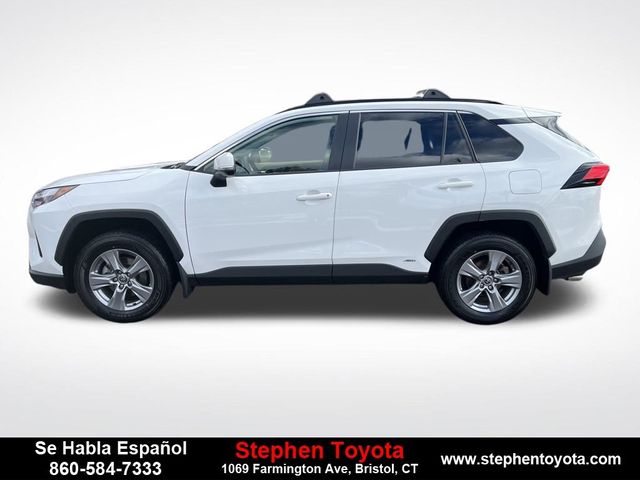 2022 Toyota RAV4 Hybrid XLE