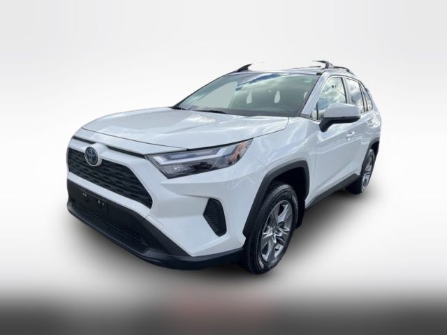 2022 Toyota RAV4 Hybrid XLE