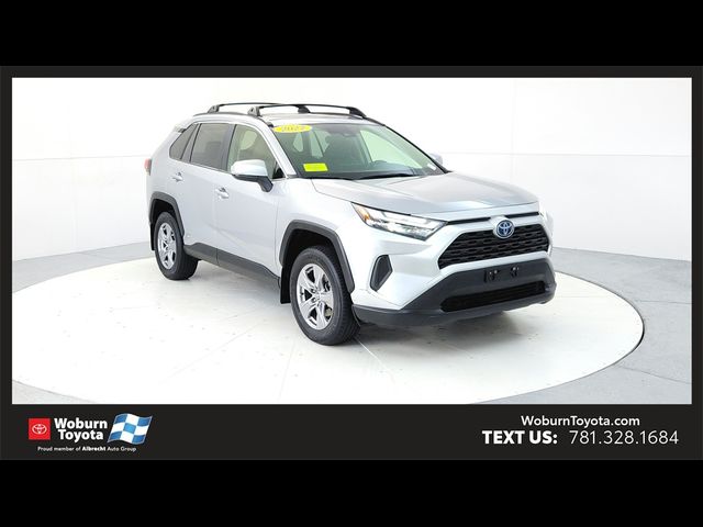 2022 Toyota RAV4 Hybrid XLE