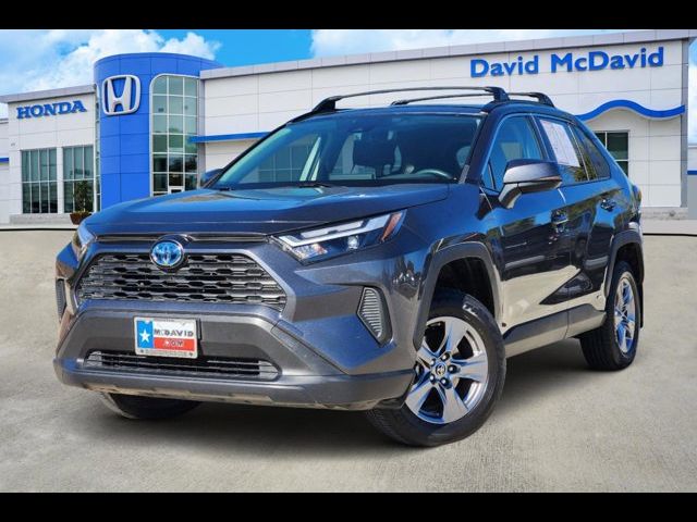 2022 Toyota RAV4 Hybrid XLE