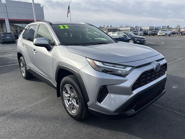 2022 Toyota RAV4 Hybrid XLE