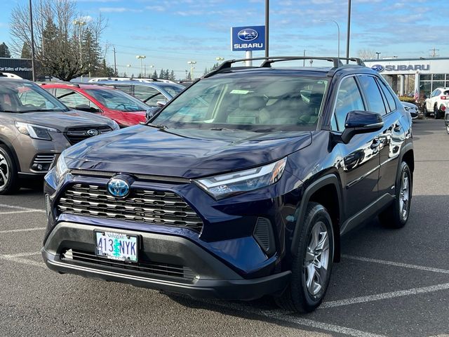 2022 Toyota RAV4 Hybrid XLE