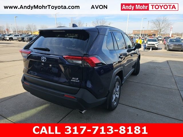 2022 Toyota RAV4 Hybrid XLE