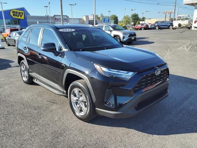 2022 Toyota RAV4 Hybrid XLE