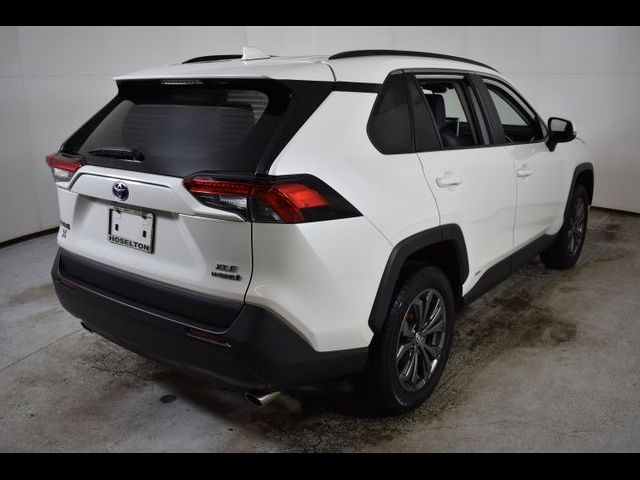 2022 Toyota RAV4 Hybrid XLE Premium