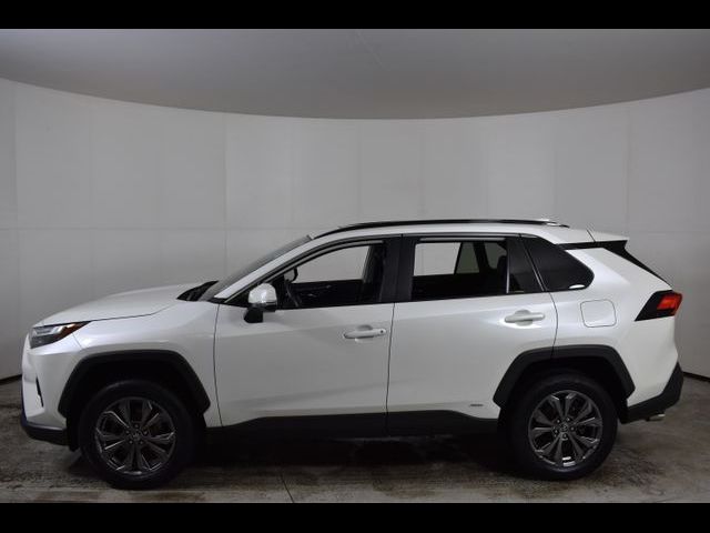 2022 Toyota RAV4 Hybrid XLE Premium