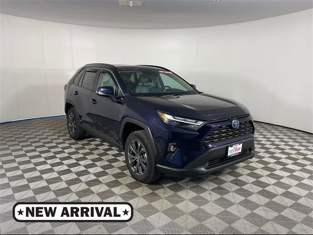 2022 Toyota RAV4 Hybrid XLE Premium