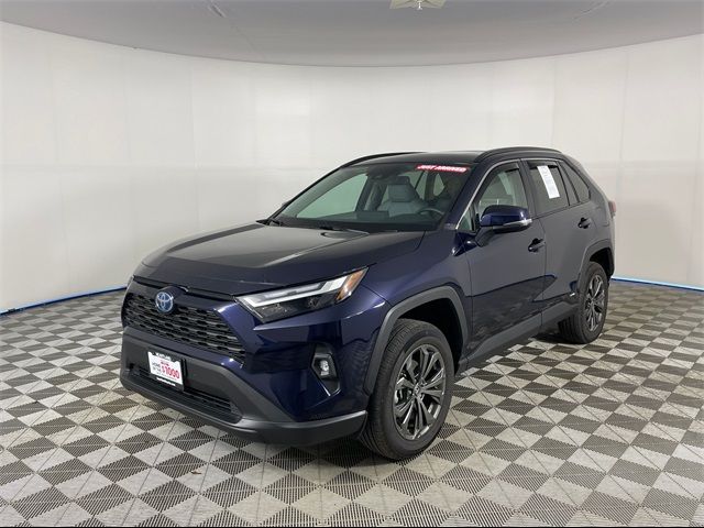 2022 Toyota RAV4 Hybrid XLE Premium