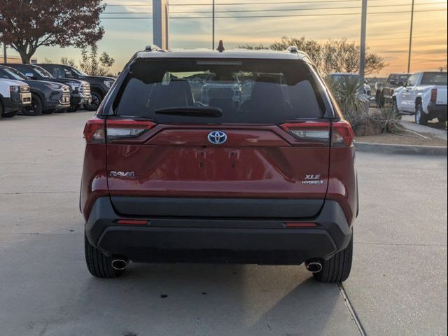 2022 Toyota RAV4 Hybrid XLE Premium