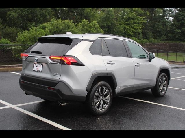 2022 Toyota RAV4 Hybrid XLE Premium